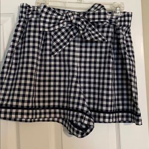 NWT Loft Tie Waist Gingham Shorts Size XL